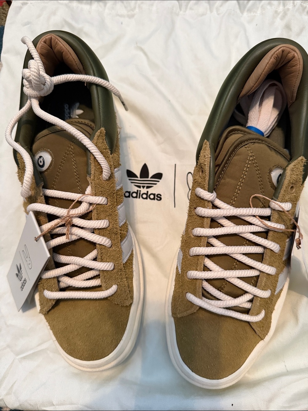 adidas Olive Green & White Suede Low-Top Sneakers